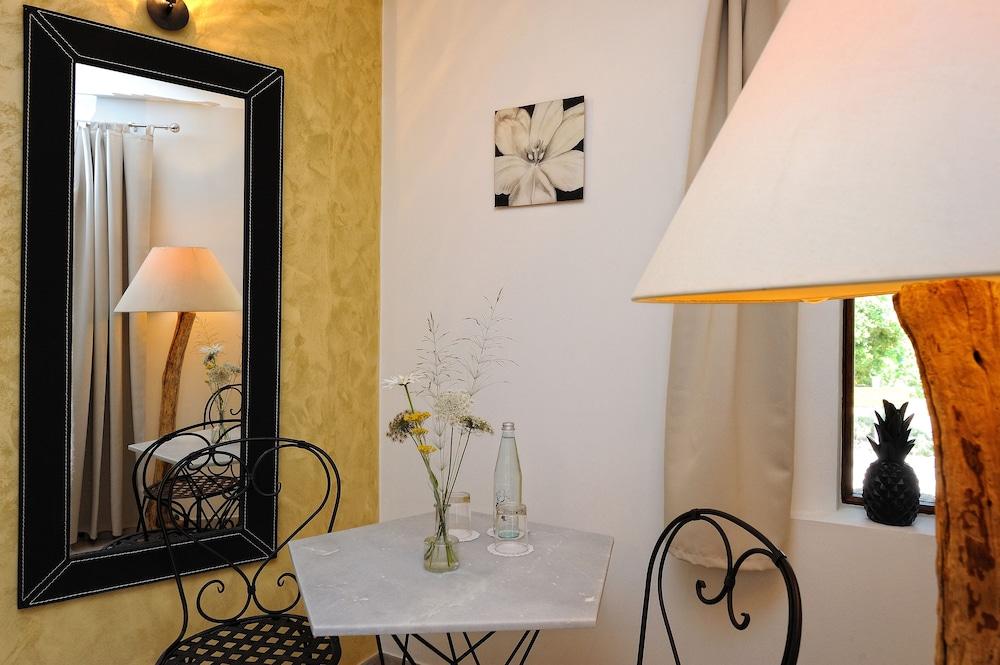 Hotel De Charme A Cheda 4*